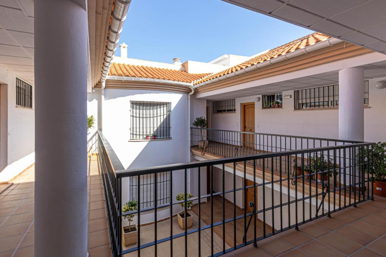 797 Holiday Rentals- Duplex Para 7 En La Carihuela A 1 Min De La Playa Torremolinos Exteriör bild